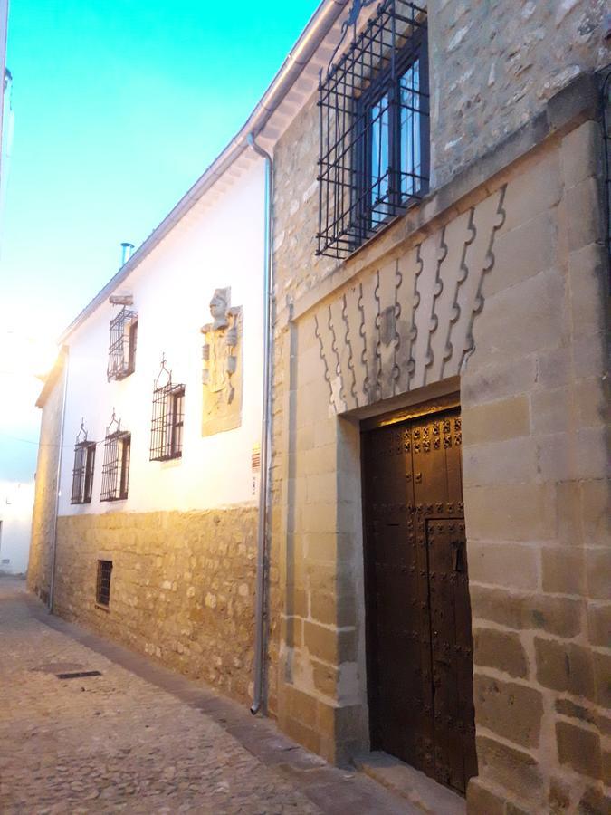 Palacete Sol De Mayo Úbeda Exterior foto